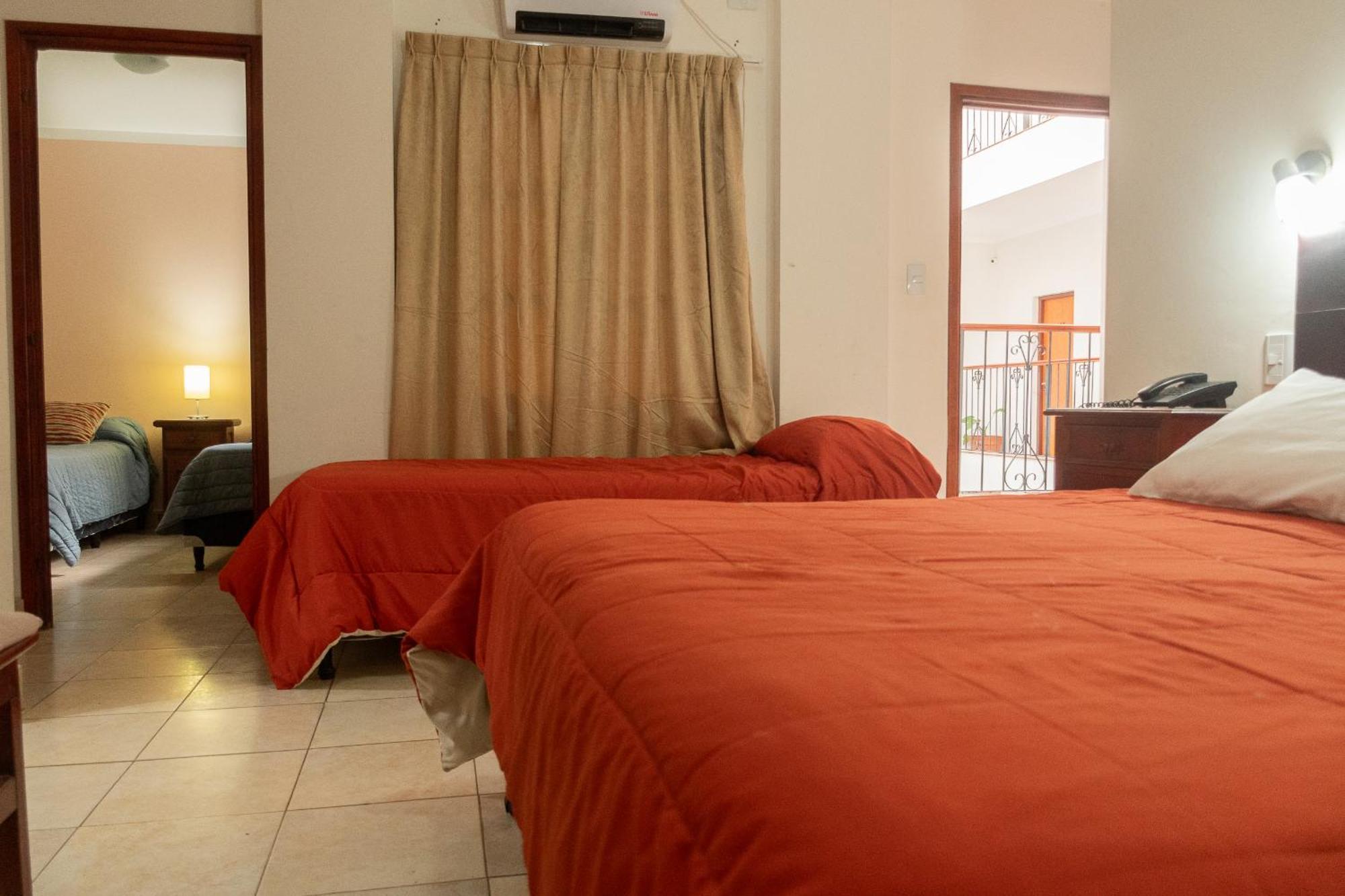Alto Colonial Hotel ซัลตา ภายนอก รูปภาพ